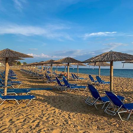 Aris Seaside Issos Beach Agios Georgios  ภายนอก รูปภาพ